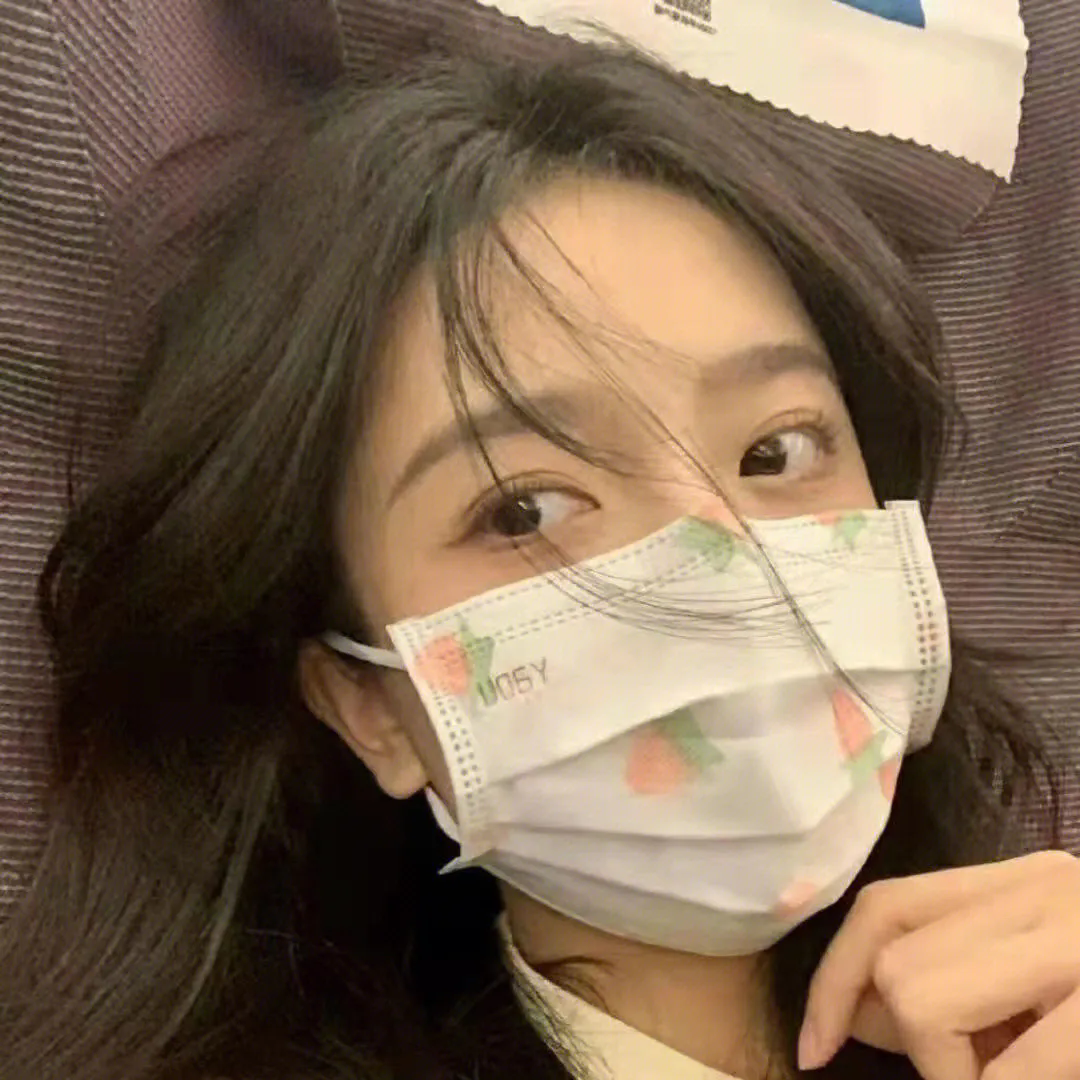 皎皎月色落孤星